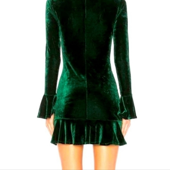 Lovers and Friends Simone green velvet mini dress. Size Small 💚 - Picture 2 of 4